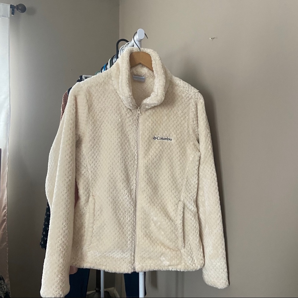 Columbia women’s fleece zip-up size m ivory/cream